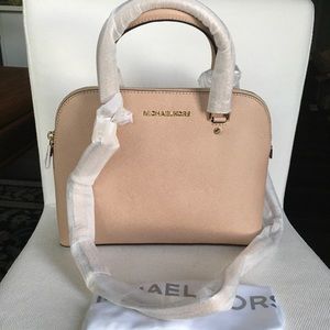 NWT Michael Kors Medium Dome Leather Satchel Blush